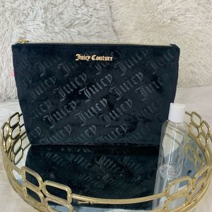 JUICY COUTURE 🤍 Black Plush Velvet Makeup / Cosmetic Bag (NWOT)